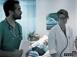 pure TABOO weirdo medic Gives teenager Patient twat examination