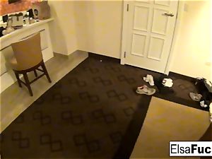 Elsa Jean demonstrates off her hotel room and her fuckbox